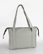 תיק מיני פלא אפור בהיר - גב התיק עם כיס חיצוני נוח לשליפה מהירה. תיק צד מרווח, מתאים לעבודה, לימודים וסטודנטים.