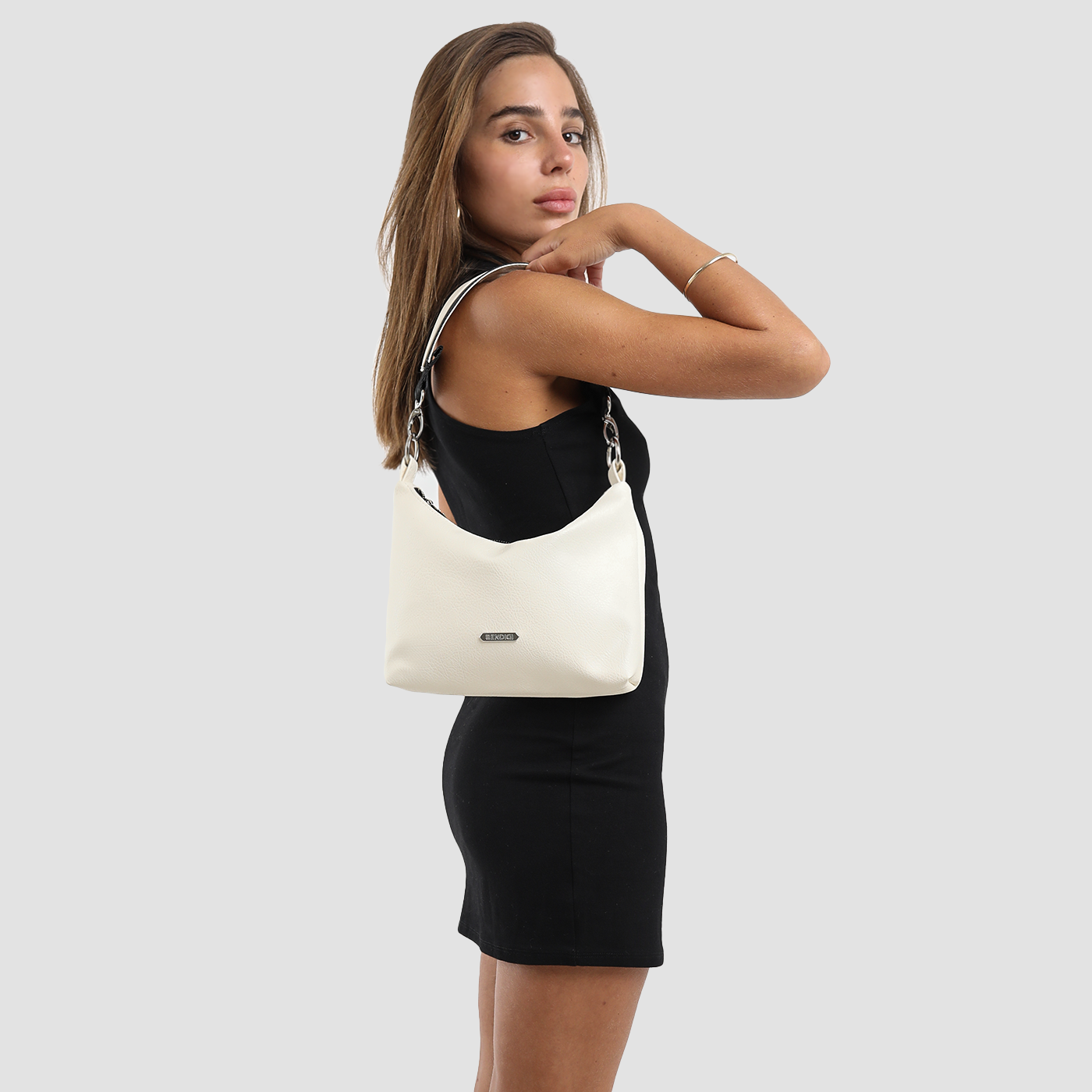 Roxy  BAG FASHIONBAG VEGAN TREND ZENDIGI URBAN זנדיגי תיק ערב תיק יציאות תיק קטן תיק ניינטיז תיק פראדה תיק צד תיק כתף תיק קטן תיק מהמם תיק יובל כספית תיק בלוגריות תיק ערב תיק שיק אופנה גבוהה תיק מיוחד תיק טבעוני תיק צד טבעוני תיק מעוצב לנשים תיק נשי תיקים טבעוניים תיק רוקסי תיקים טבעוניים