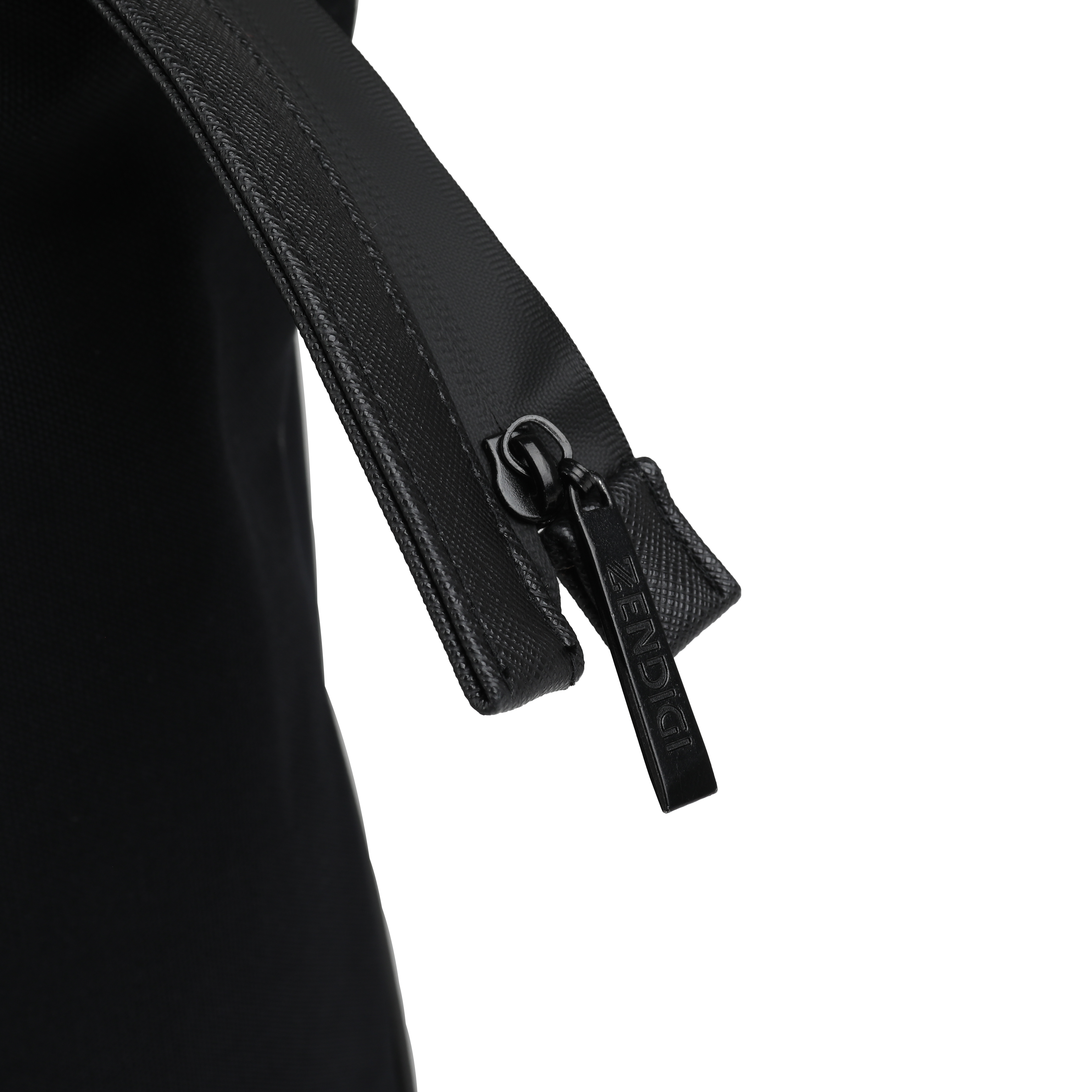 Mini Black Canvas Pele