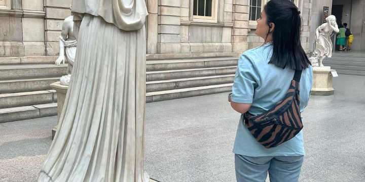 From the Market to the Studio Sapir Kazabini and the Journey with Zendigi