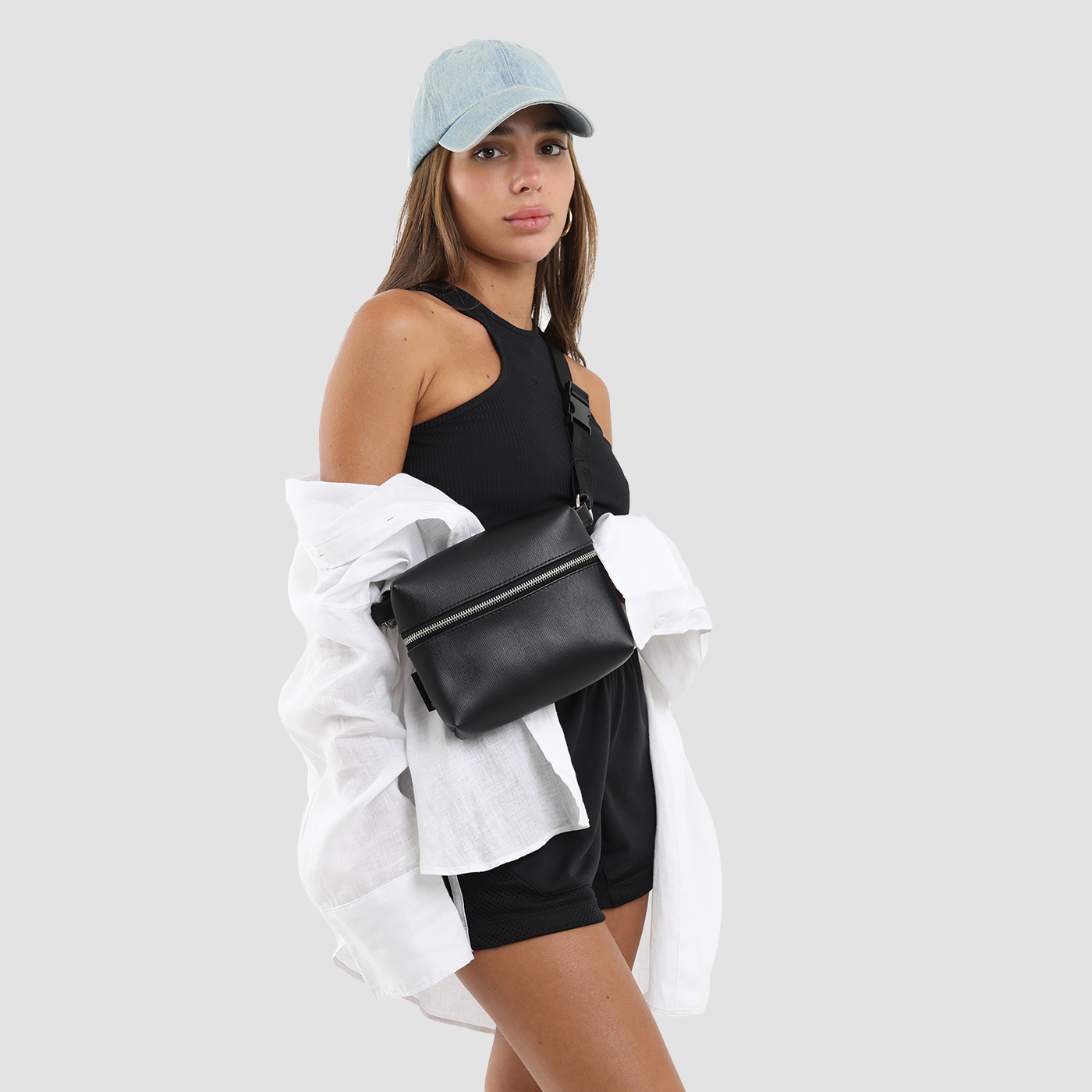 פאוץ מרובע לנשים