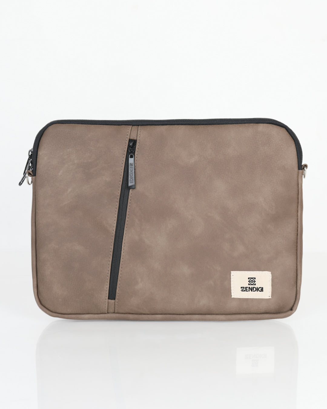 כיסוי למחשב נייד 13 14״ צבע קפה זמש מבד דמוי עור תצוגה פרונטלית