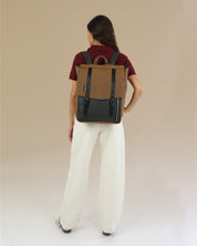 תיק גב ללפטופ טוקיו אוקספורד, תיק טבעוני לסטודנטים ולהייטקיסטים על דוגמנית.