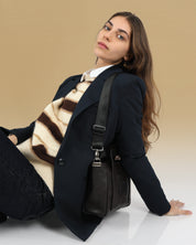 תיק קרוס באדי ויד מיקרו פלא קפה שחור, תיק קטן שמכיל המון, ניתן להחזקה ולנשיאה על כתף