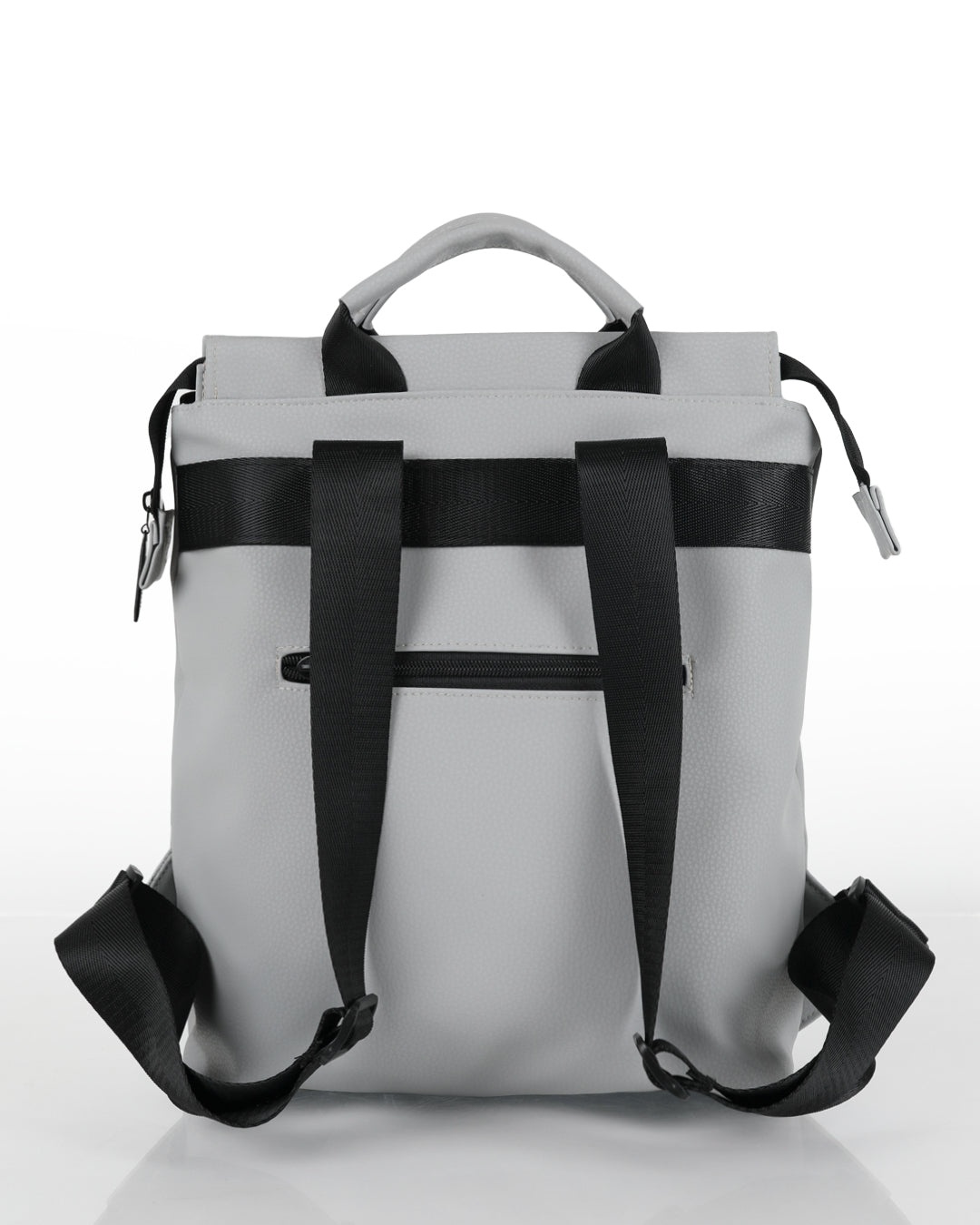 מבט אחורי על תיק ברלין קול מינט עם תא נסתר לחפצים אישיים, רצועות מתכווננות וידיות אחיזה נוחות לנשיאה.